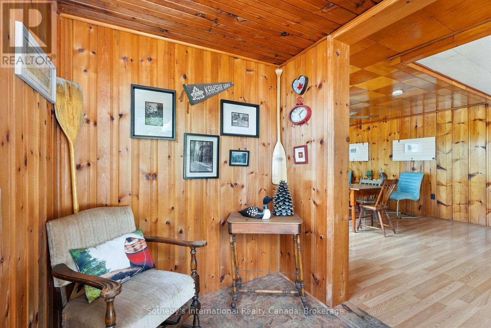 1120 South Kahshe Lake Road, Gravenhurst, Ontario  P0E 1G0 - Photo 12 - X12309534