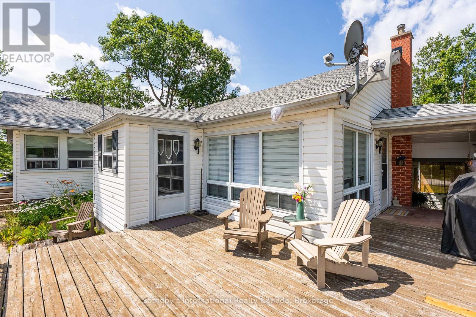 1120 South Kahshe Lake Road, Gravenhurst, Ontario  P0E 1G0 - Photo 8 - X12309534