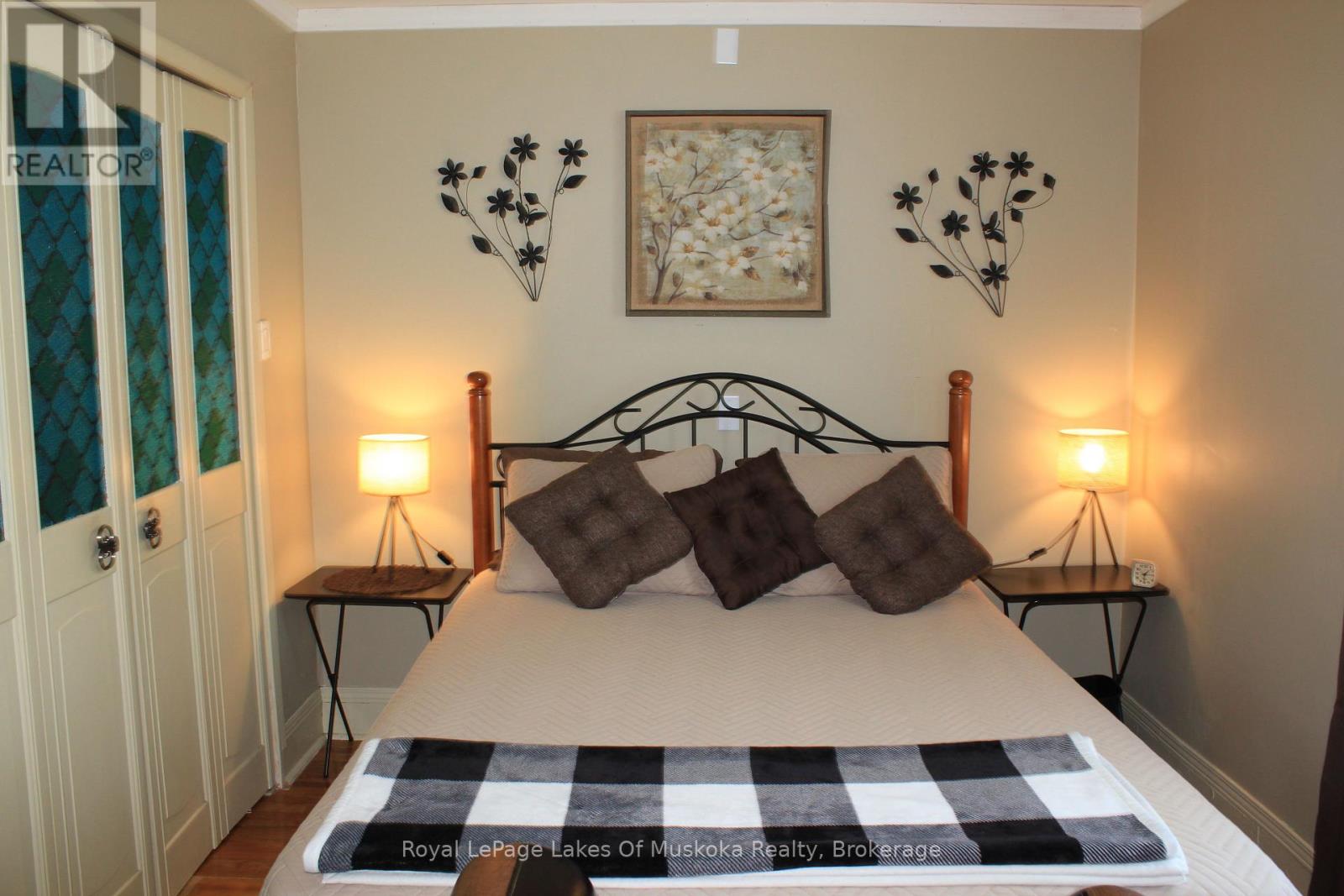 7 Duncan Street W, Huntsville, Ontario  P1H 1V9 - Photo 12 - X12319069