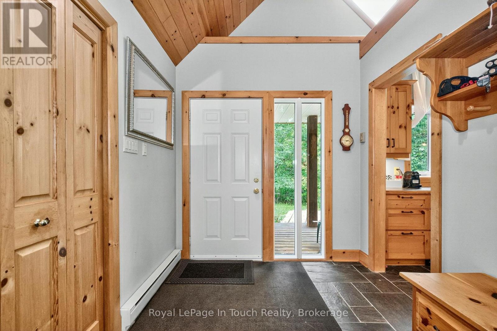 390 Is 360 Island, Georgian Bay, Ontario  L0K 1S0 - Photo 13 - X12320488