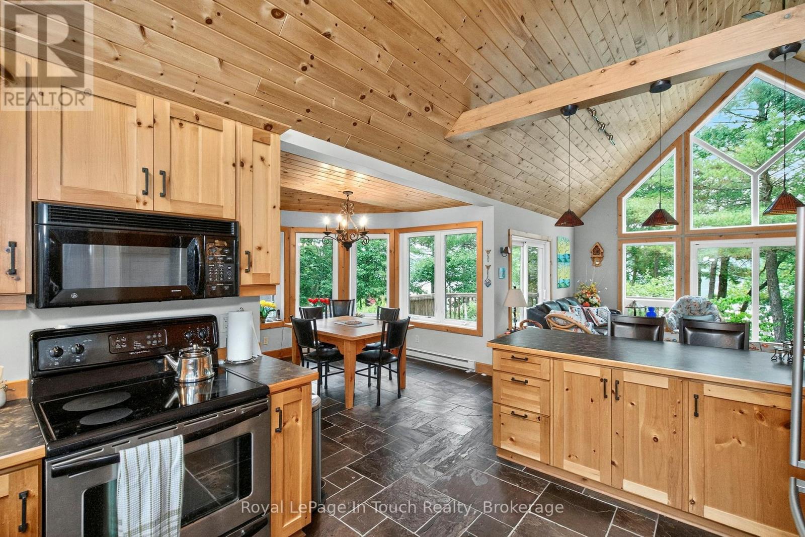 390 Is 360 Island, Georgian Bay, Ontario  L0K 1S0 - Photo 16 - X12320488