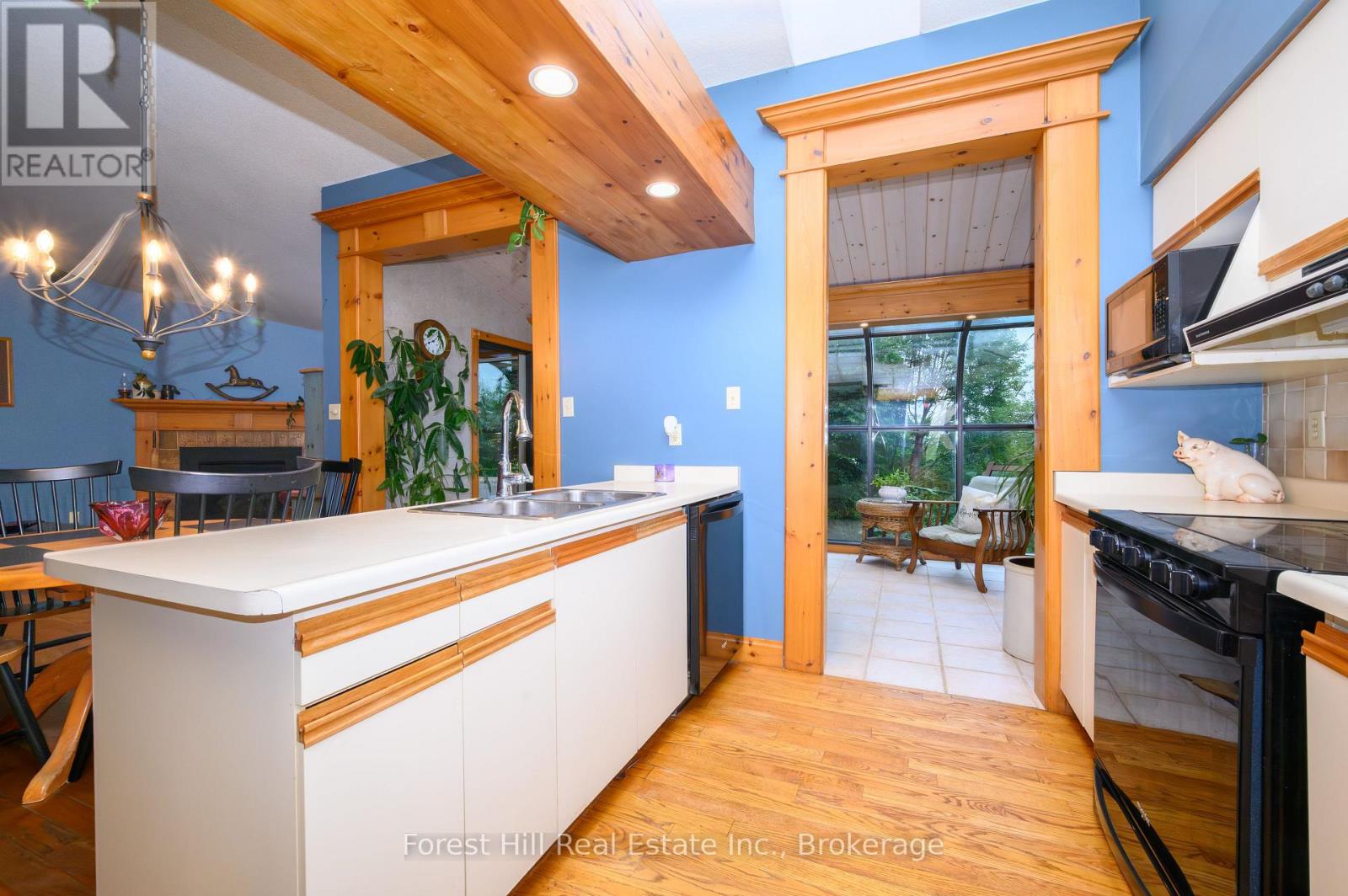 35 Westvale Drive S, Bracebridge, Ontario  P1L 1B5 - Photo 10 - X12322489