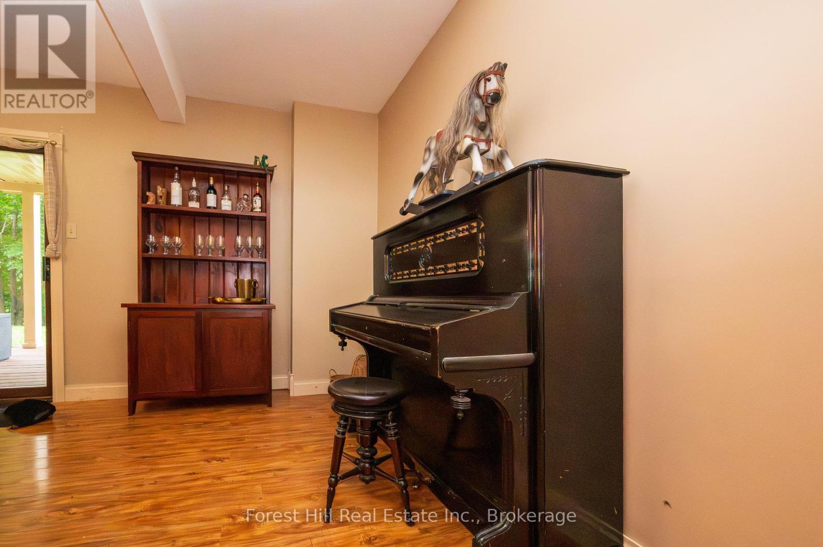 35 Westvale Drive S, Bracebridge, Ontario  P1L 1B5 - Photo 24 - X12322489