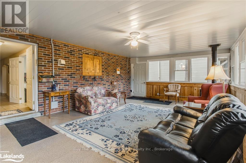 2512 Honey Harbour Road, Georgian Bay, Ontario  P0E 1E0 - Photo 31 - X12324322