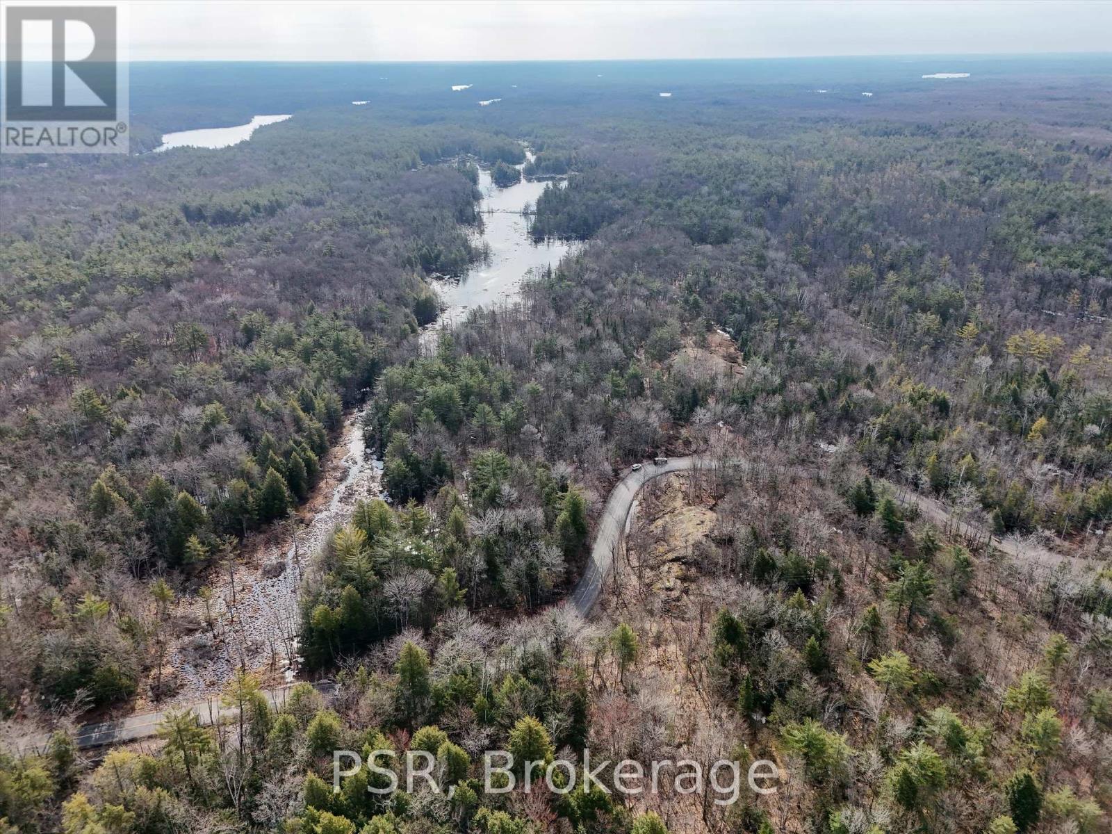 3410 Southwood Road, Gravenhurst, Ontario  P0G 1G0 - Photo 16 - X12324852