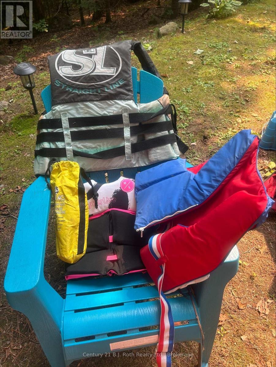 733 Poplar Crescent, Bracebridge, Ontario  P1H 1W9 - Photo 17 - X12331340