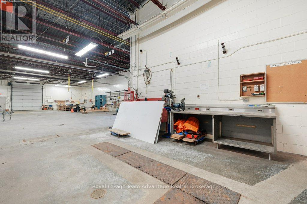 32 James Bay Junction Road, Seguin, Ontario  P2A 0B2 - Photo 21 - X12333672