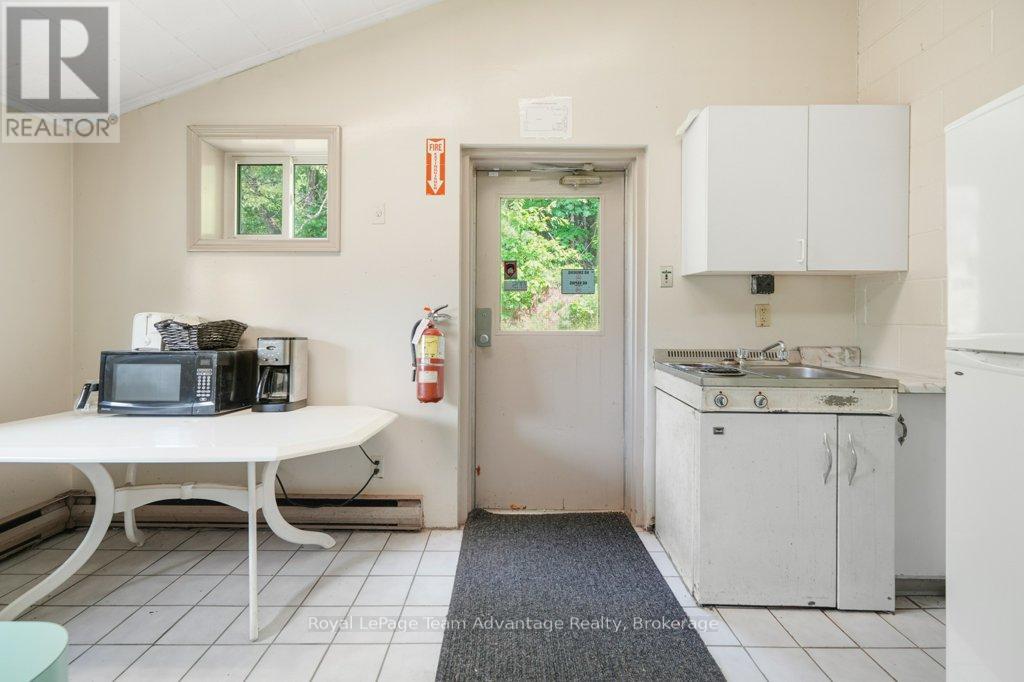 32 James Bay Junction Road, Seguin, Ontario  P2A 0B2 - Photo 32 - X12333672