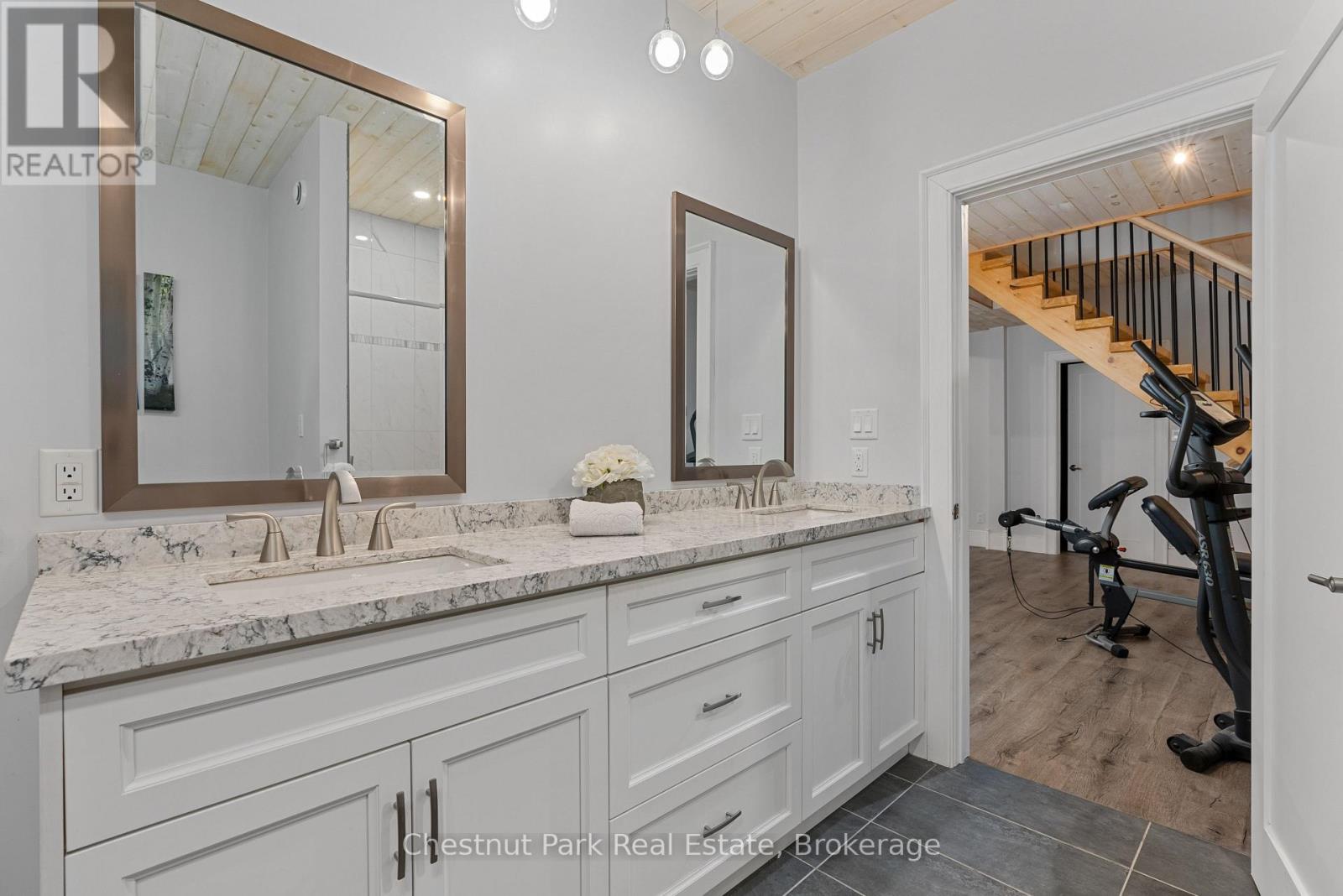 86 Bowyer Road, Huntsville, Ontario  P1H 2J4 - Photo 29 - X12337501