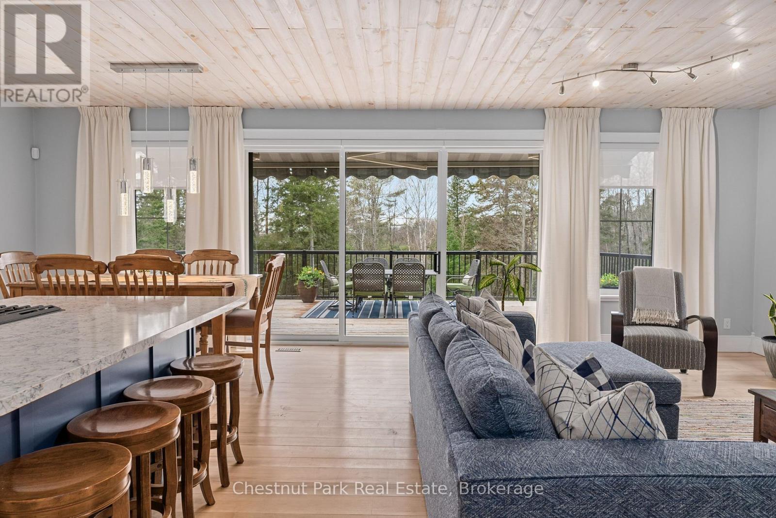 86 Bowyer Road, Huntsville, Ontario  P1H 2J4 - Photo 8 - X12337501