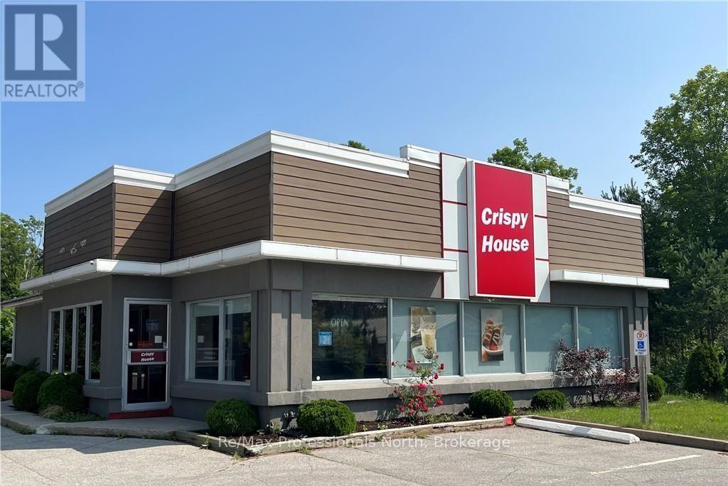 350 Winewood Avenue E, Gravenhurst, Ontario  P1P 1B7 - Photo 2 - X12338269