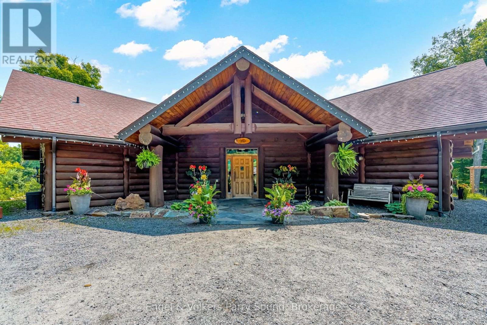 9 Little Beaver Boulevard, Seguin, Ontario  P2A 0B2 - Photo 1 - X12340177