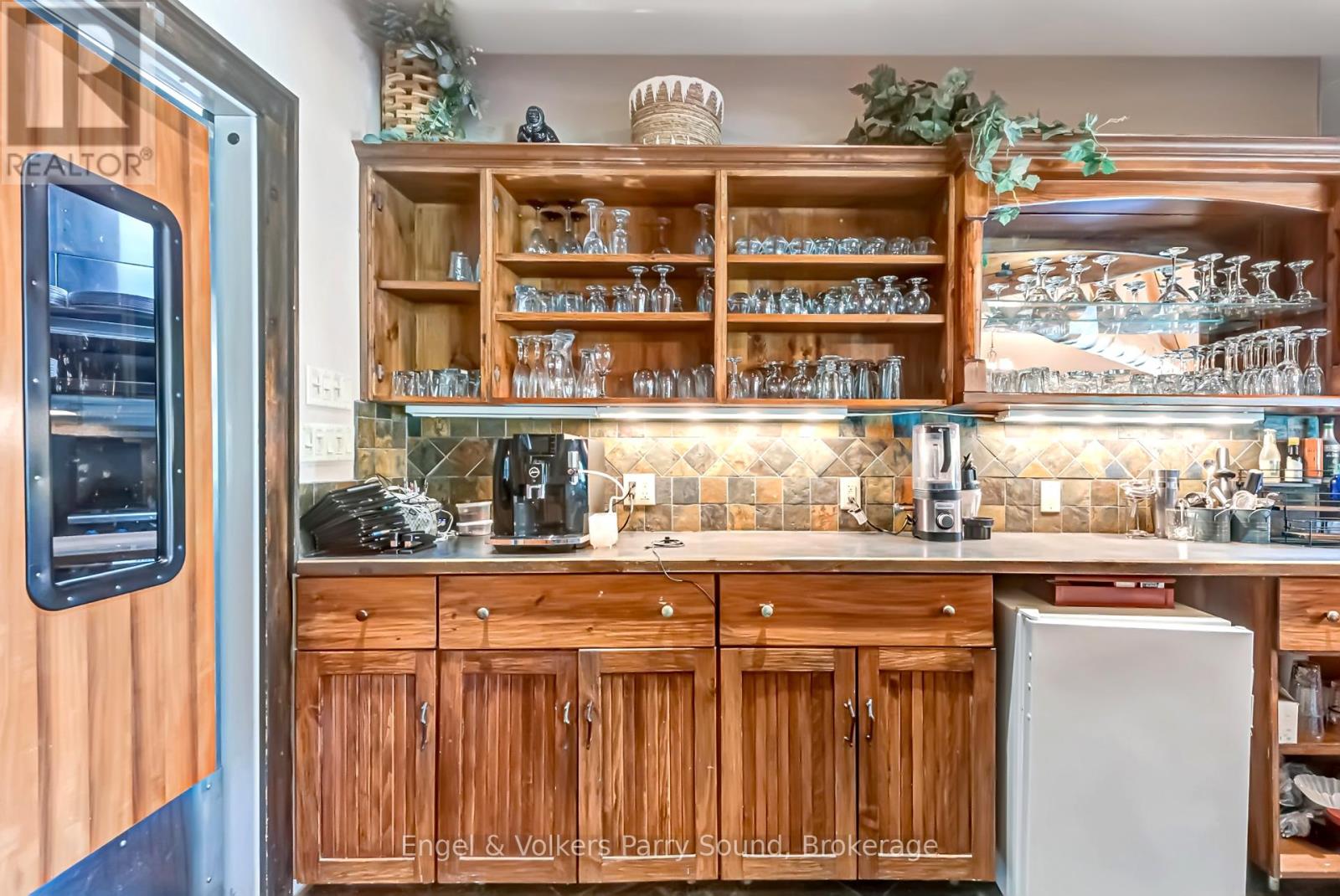 9 Little Beaver Boulevard, Seguin, Ontario  P2A 0B2 - Photo 15 - X12340177