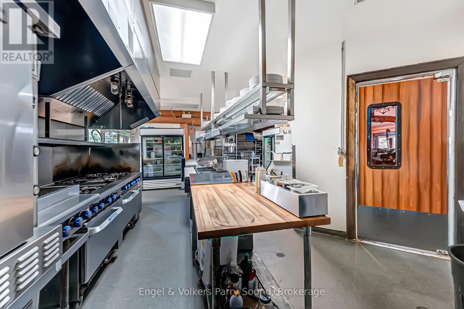 9 Little Beaver Boulevard, Seguin, Ontario  P2A 0B2 - Photo 17 - X12340177