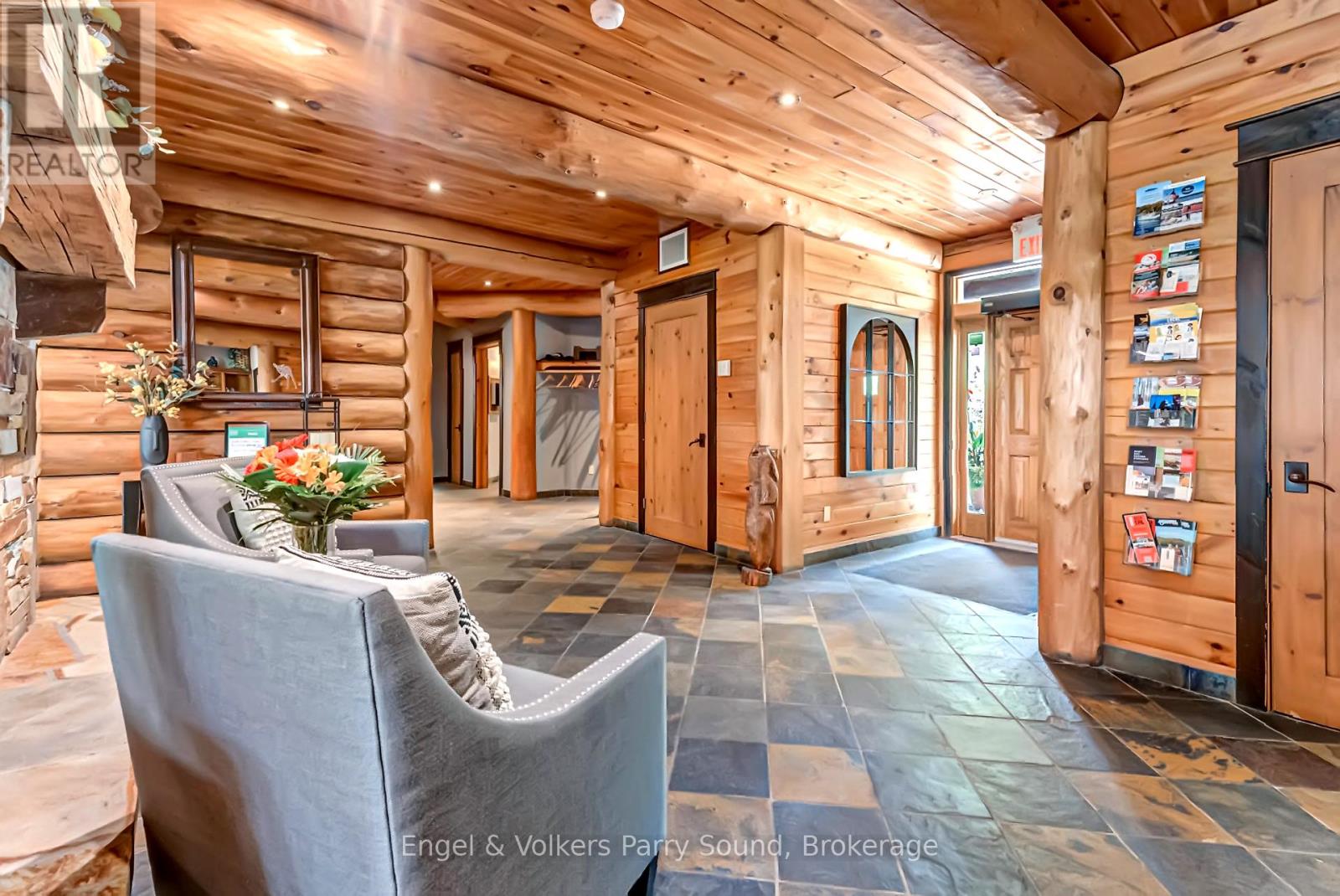 9 Little Beaver Boulevard, Seguin, Ontario  P2A 0B2 - Photo 3 - X12340177