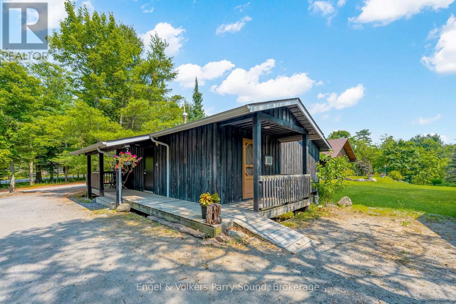 9 Little Beaver Boulevard, Seguin, Ontario  P2A 0B2 - Photo 33 - X12340177