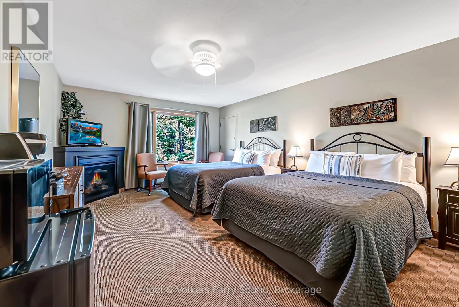 9 Little Beaver Boulevard, Seguin, Ontario  P2A 0B2 - Photo 34 - X12340177