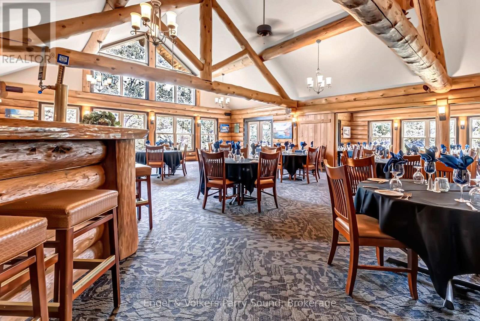 9 Little Beaver Boulevard, Seguin, Ontario  P2A 0B2 - Photo 5 - X12340177