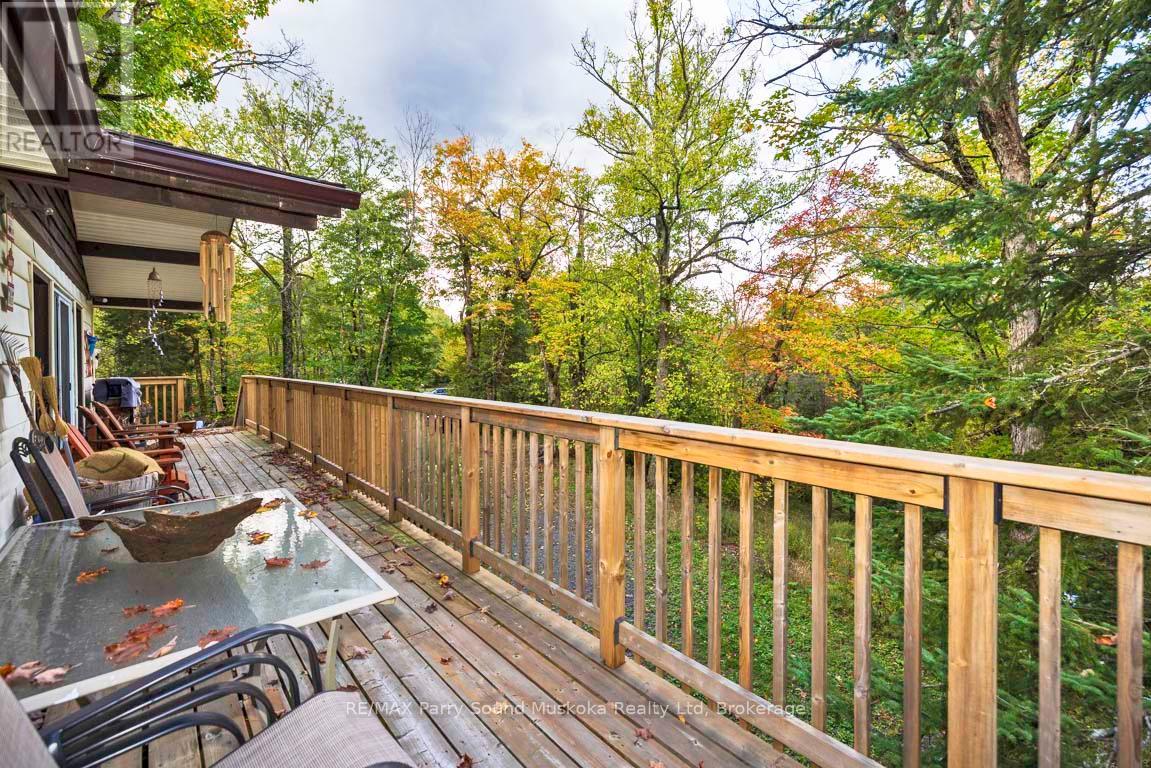 37 Lynberry Drive, Seguin, Ontario  P2A 2W9 - Photo 29 - X12346505