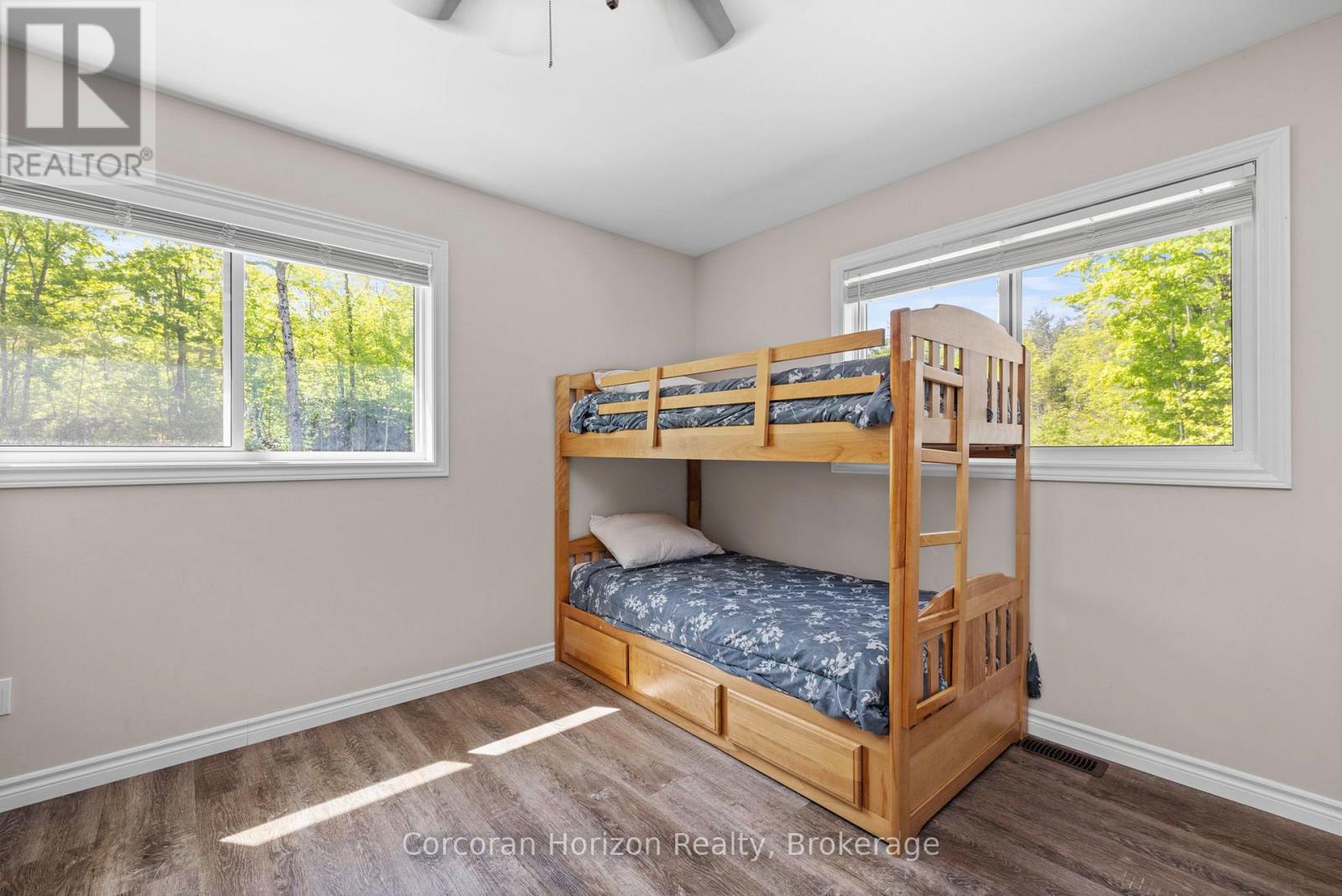 450 Crooked Bay Road, Georgian Bay, Ontario  P0C 1S0 - Photo 26 - X12346543