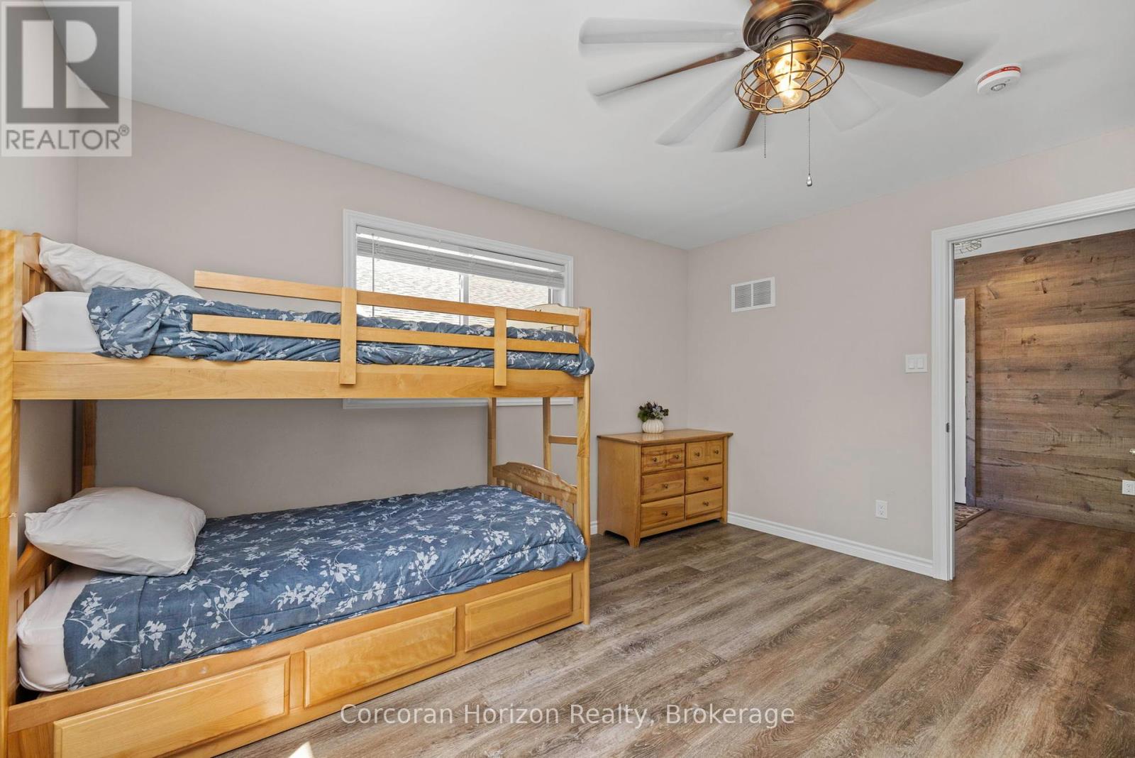 450 Crooked Bay Road, Georgian Bay, Ontario  P0C 1S0 - Photo 27 - X12346543