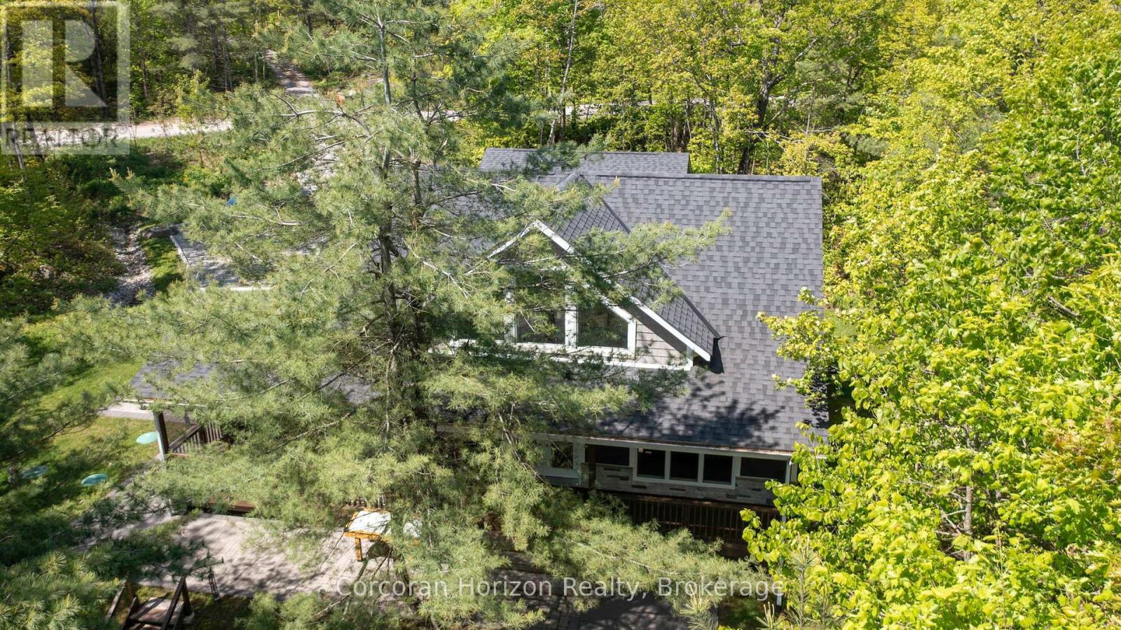 450 Crooked Bay Road, Georgian Bay, Ontario  P0C 1S0 - Photo 35 - X12346543