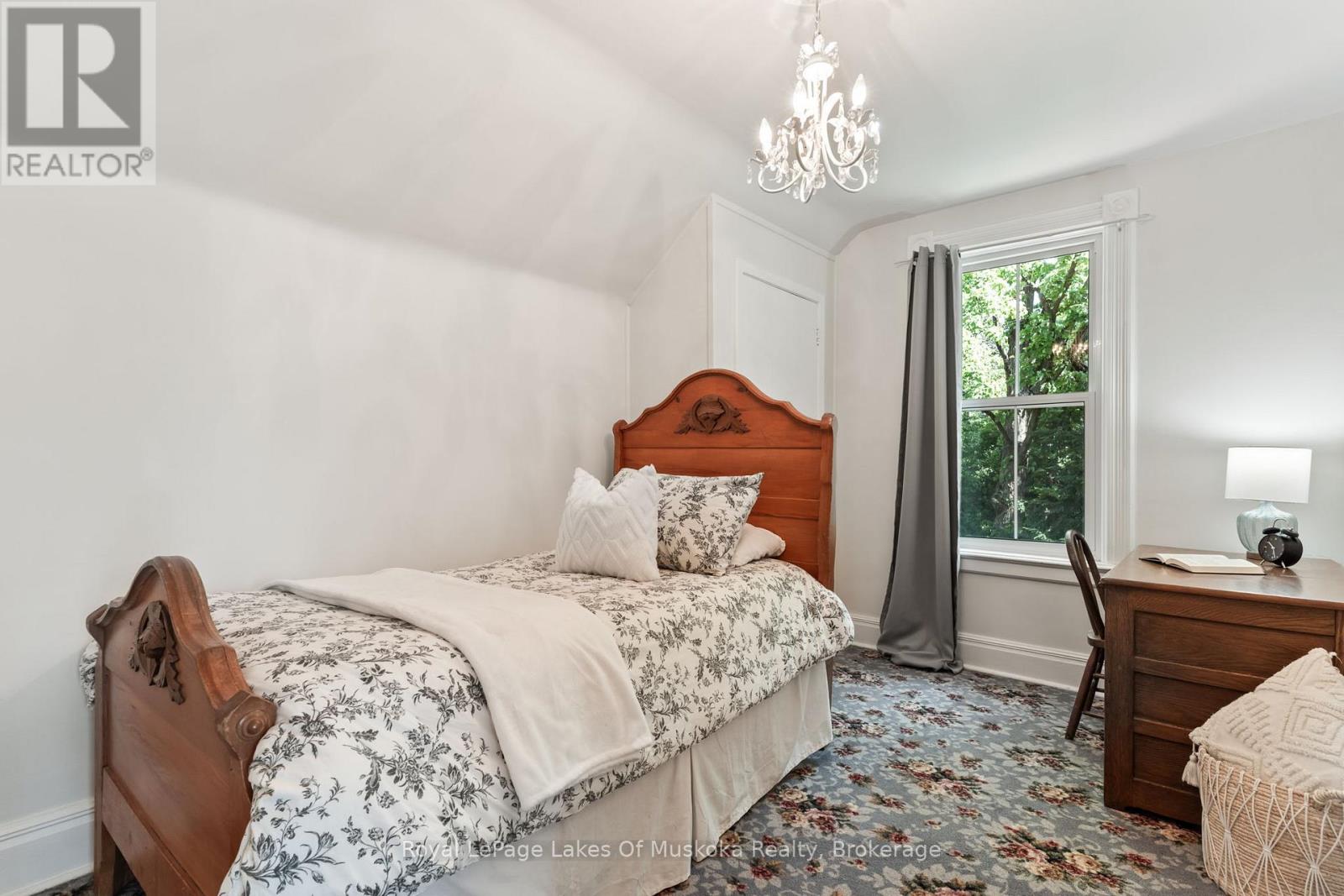 229 Fraserburg Road, Bracebridge, Ontario  P1L 0G9 - Photo 28 - X12346841