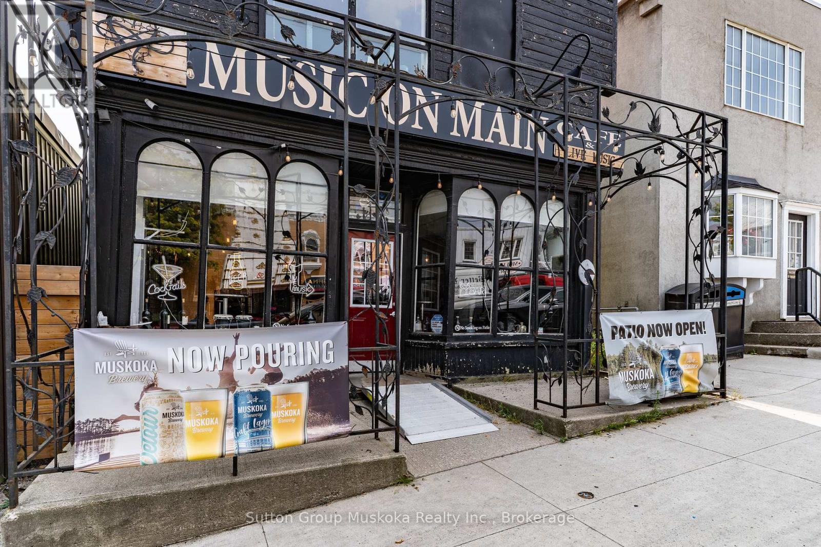 7 Main Street W, Huntsville, Ontario  P1H 2C5 - Photo 3 - X12346983