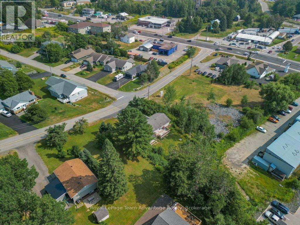 8 Edward Street, Parry Sound, Ontario  P2A 2W4 - Photo 19 - X12347235