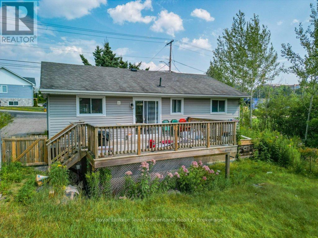 8 Edward Street, Parry Sound, Ontario  P2A 2W4 - Photo 21 - X12347235