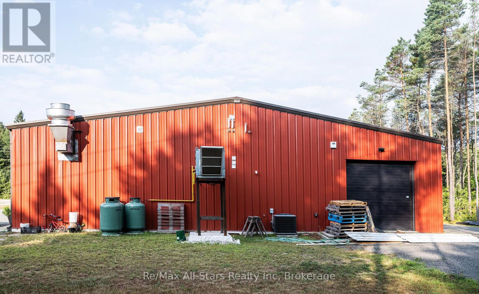 25754 35 Highway, Lake Of Bays, Ontario  P0A 1H0 - Photo 29 - X12347380