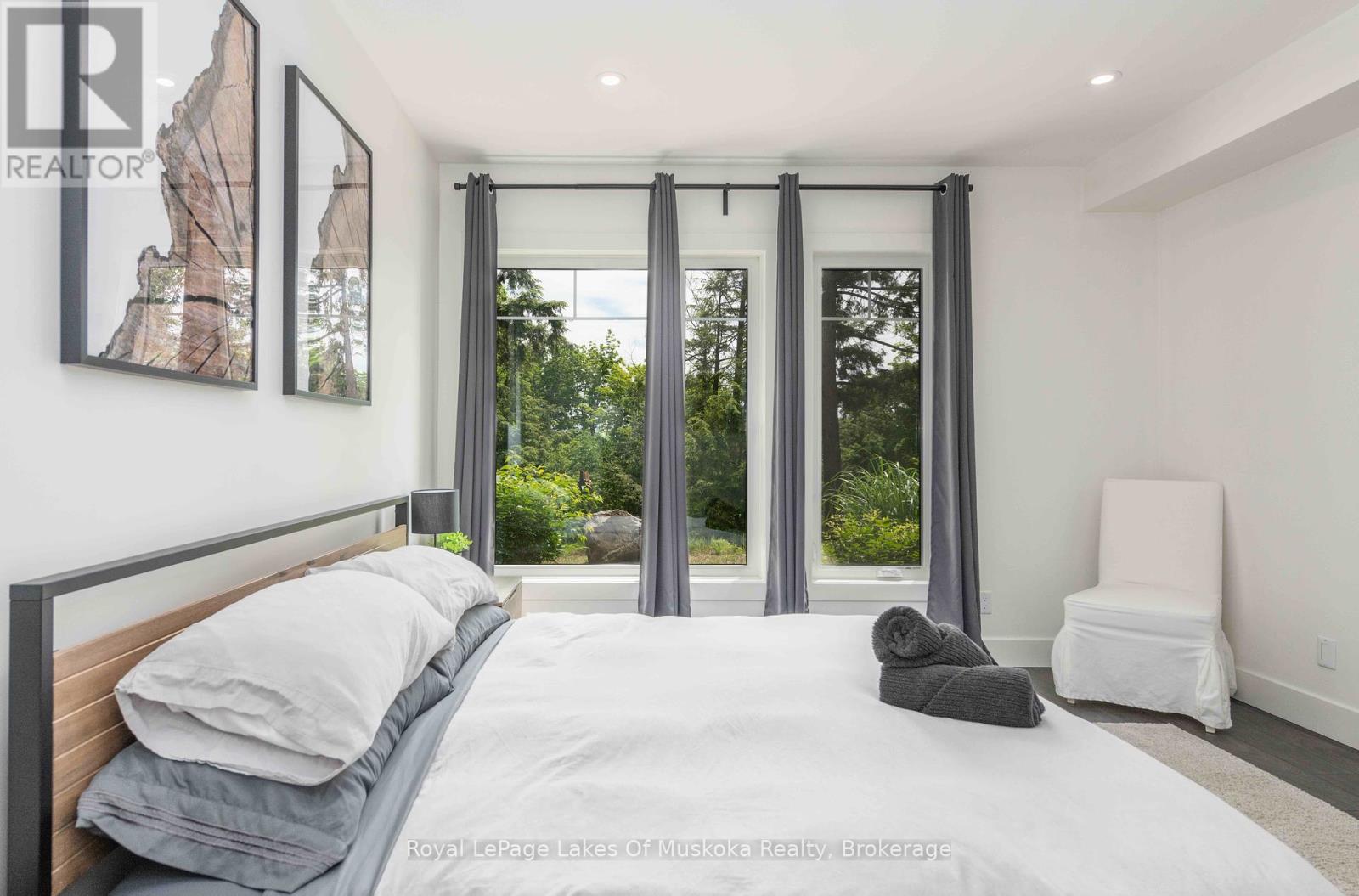 102 - 3 Tree Tops Lane, Huntsville, Ontario  P1H 0B8 - Photo 11 - X12348899