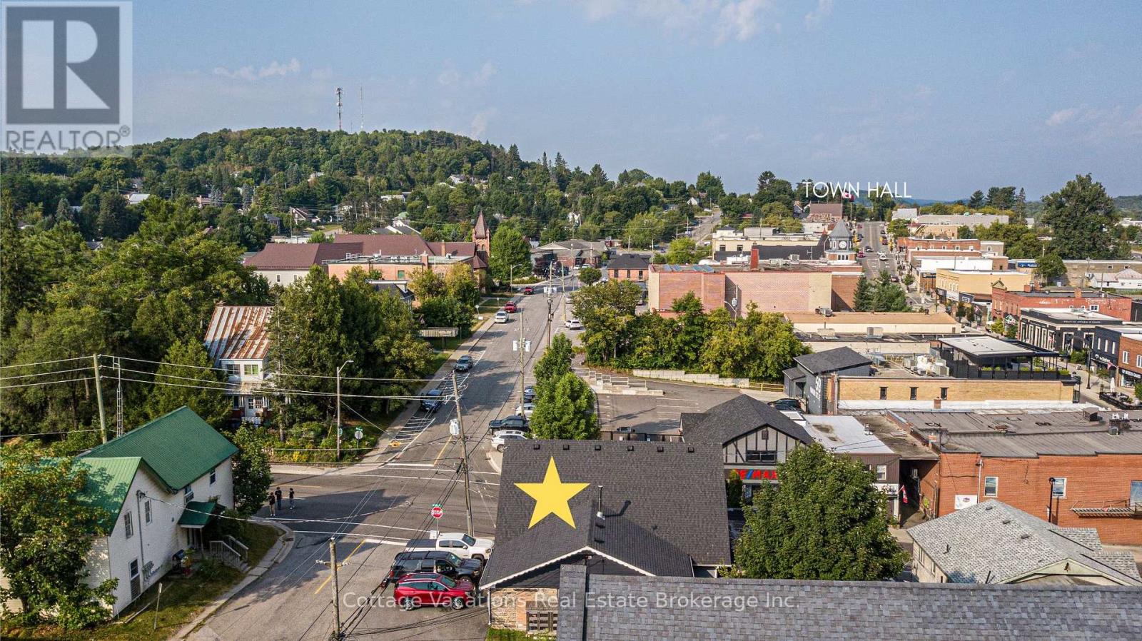 10 Brunel Road, Huntsville, Ontario  P1H 2A9 - Photo 2 - X12350224