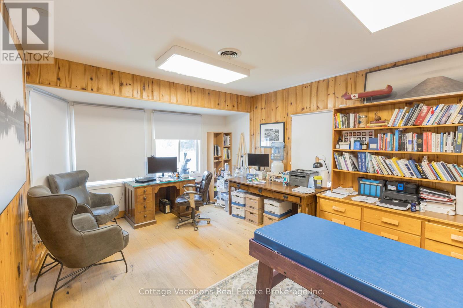 10 Brunel Road, Huntsville, Ontario  P1H 2A9 - Photo 22 - X12350224