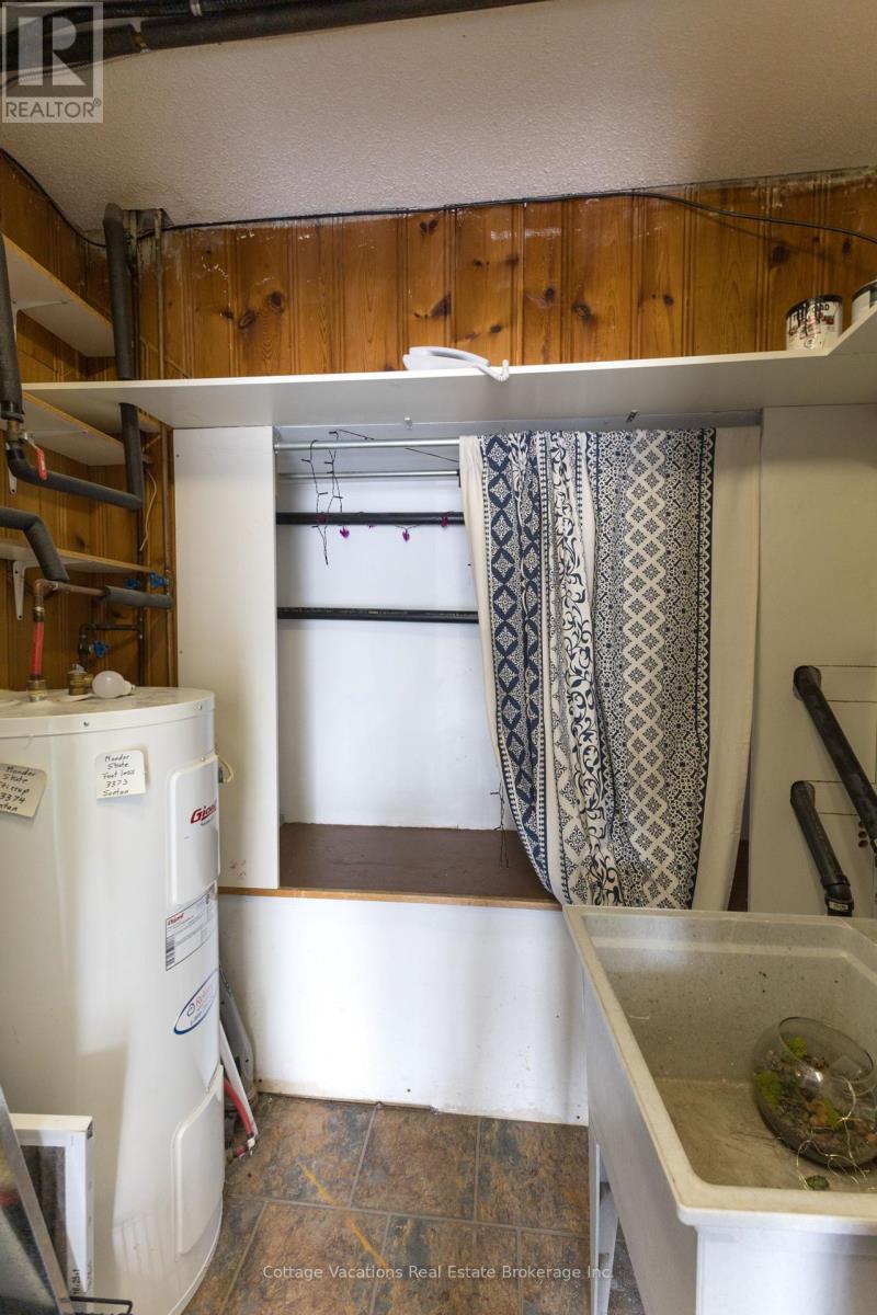 10 Brunel Road, Huntsville, Ontario  P1H 2A9 - Photo 39 - X12350224