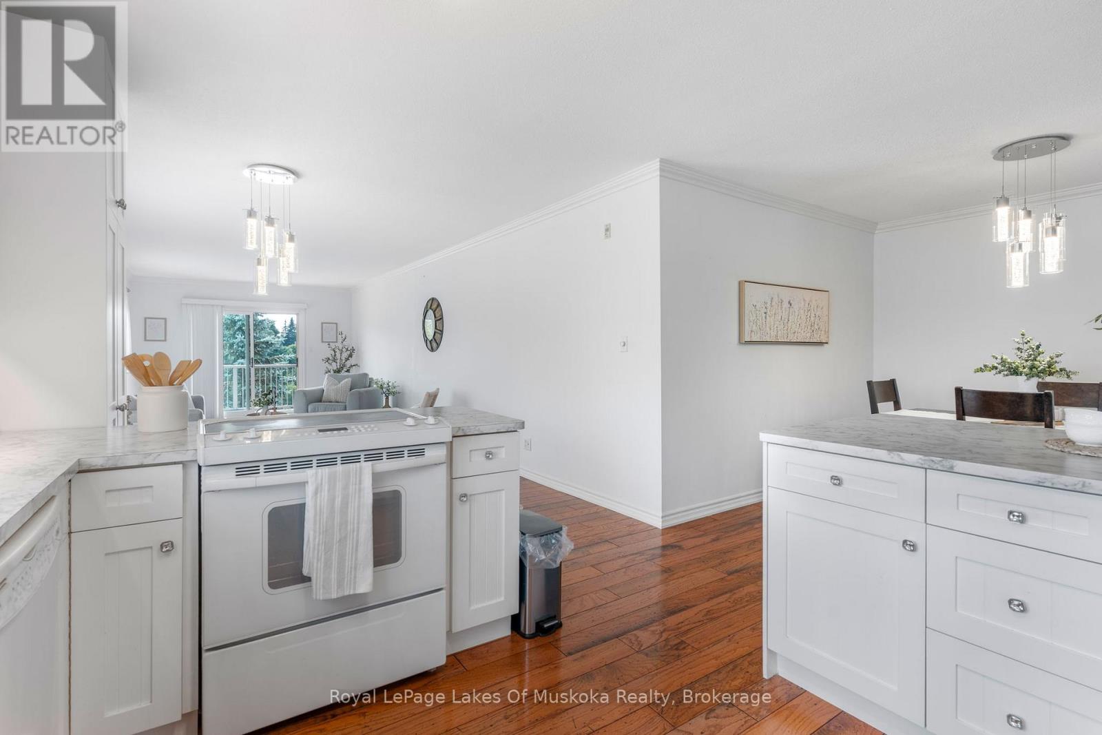 308 - 24 Ontario Street, Bracebridge, Ontario  P1L 2H5 - Photo 14 - X12353943