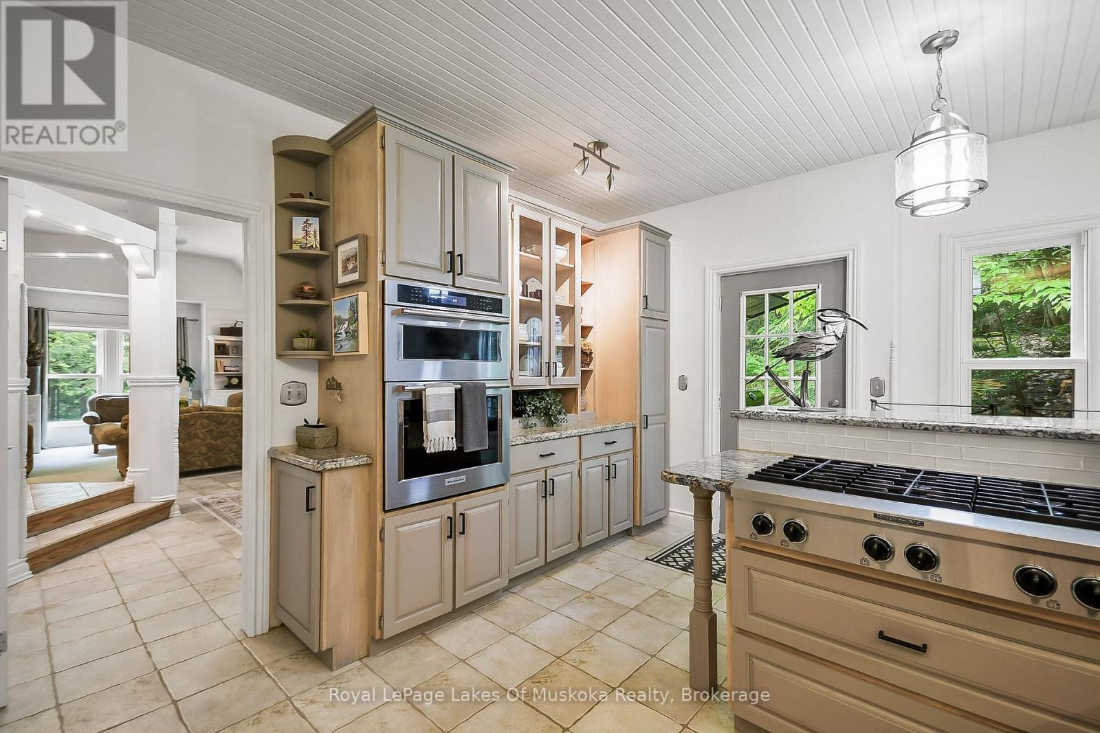 103 Southbank Drive, Bracebridge, Ontario  P1L 1G3 - Photo 19 - X12354547