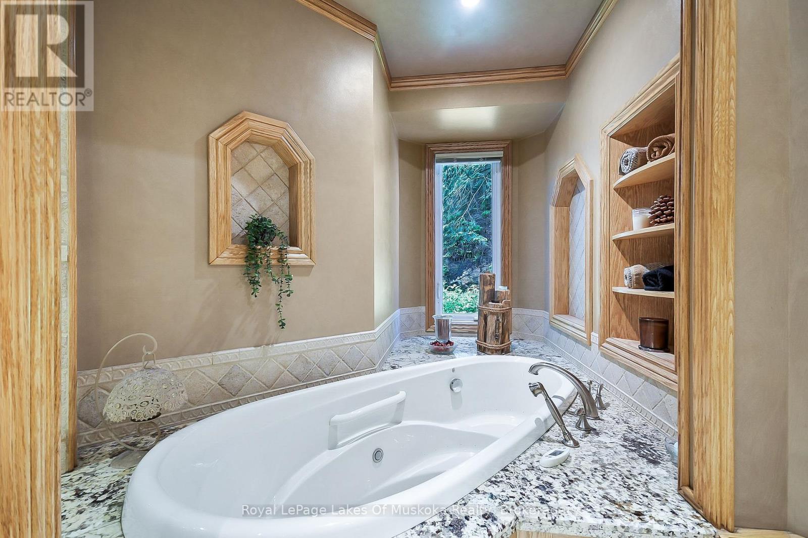 103 Southbank Drive, Bracebridge, Ontario  P1L 1G3 - Photo 26 - X12354547