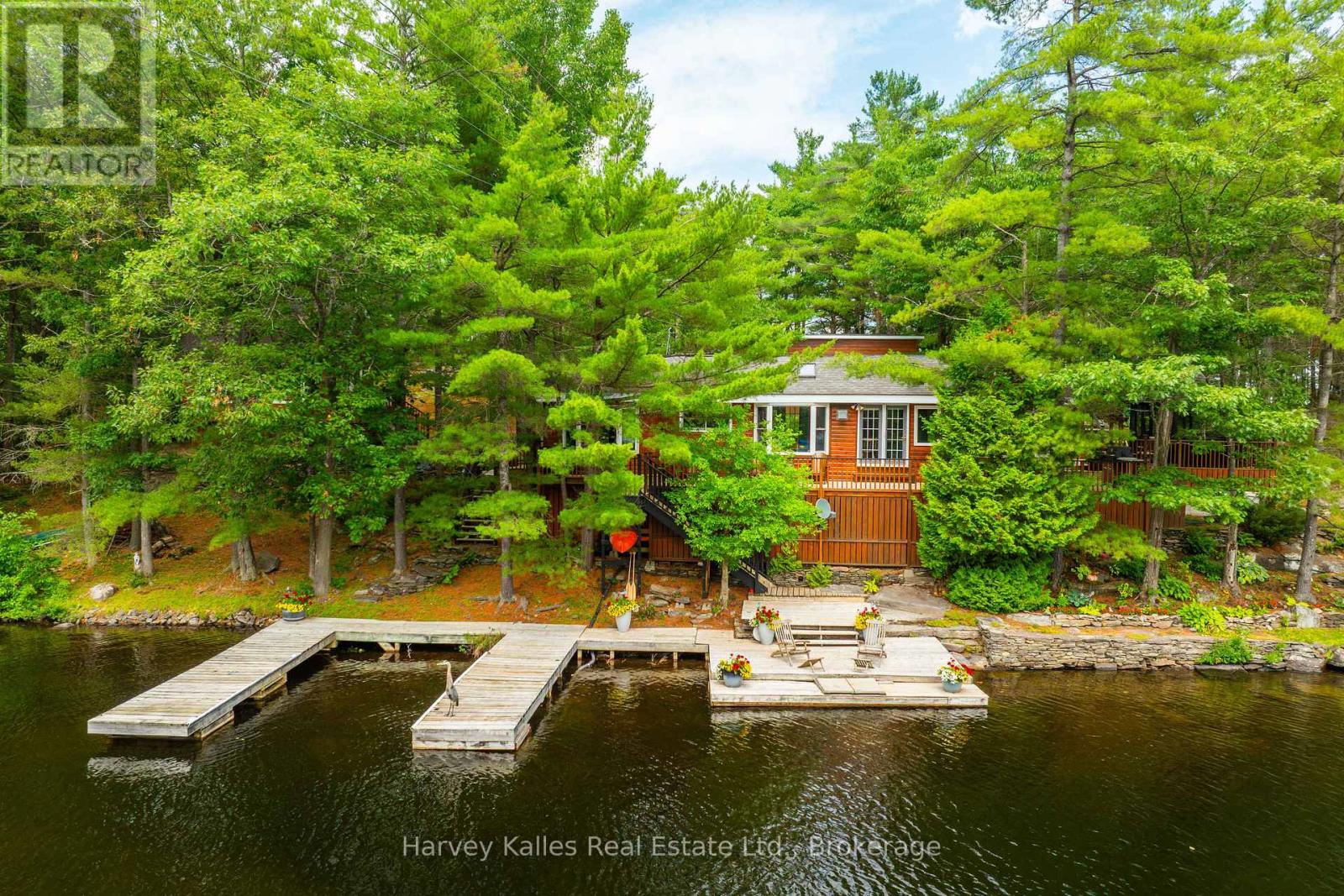 1078 Mckenzie Road, Muskoka Lakes, Ontario  P1P 1A4 - Photo 1 - X12355175