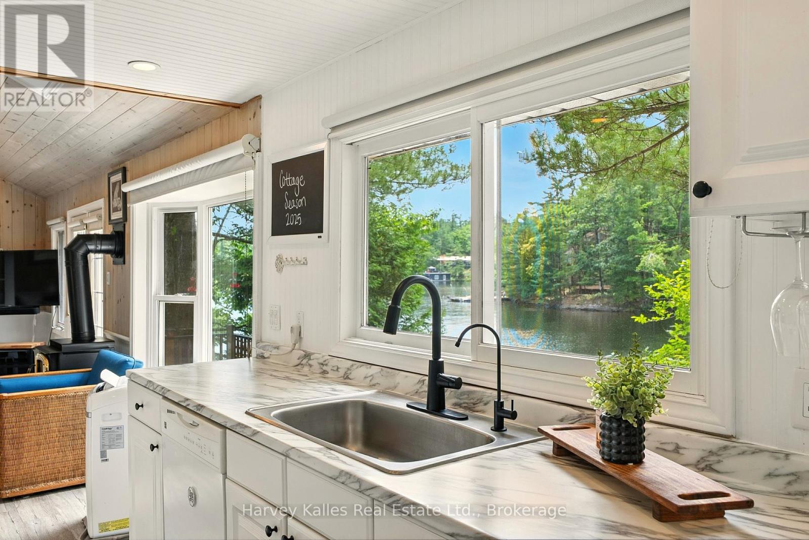 1078 Mckenzie Road, Muskoka Lakes, Ontario  P1P 1A4 - Photo 21 - X12355175