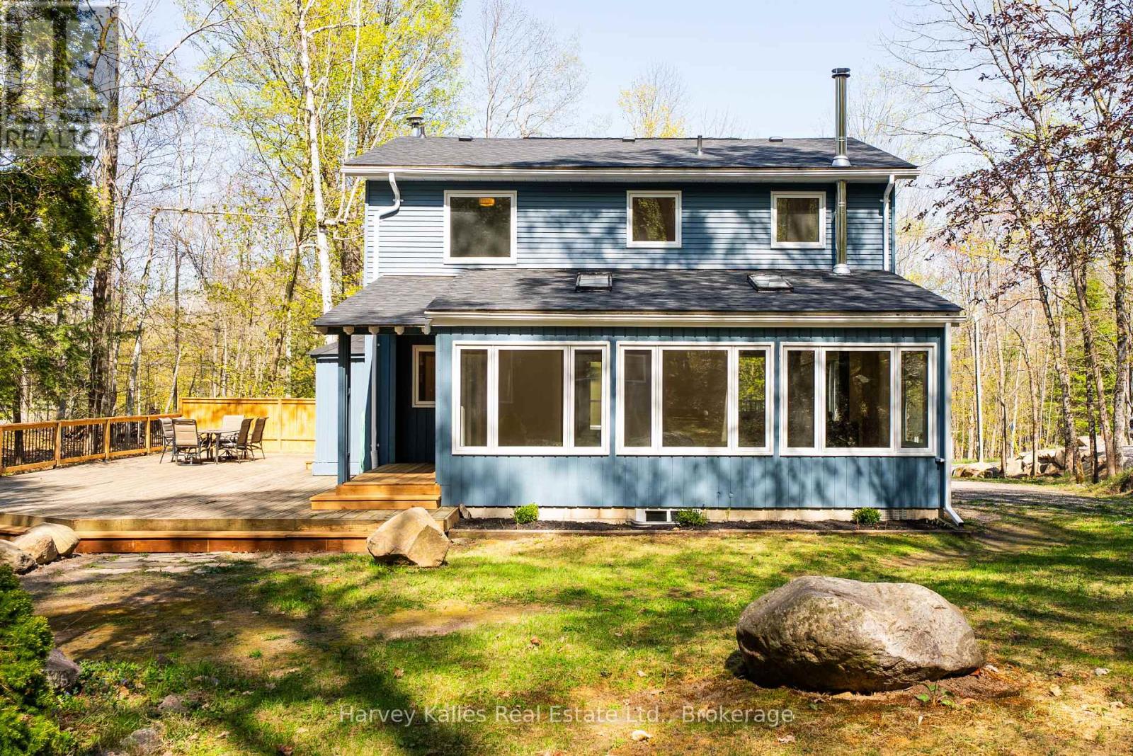 21 Todholm Drive, Muskoka Lakes, Ontario  P0B 1J0 - Photo 5 - X12356363