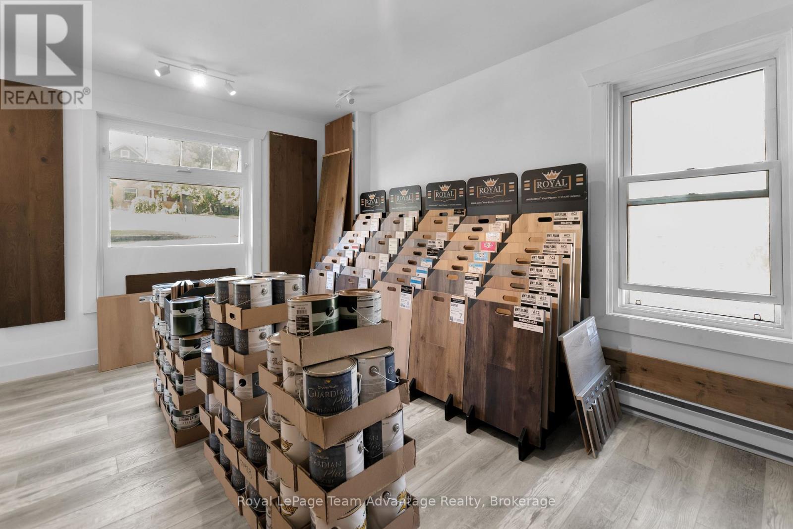 13 Church Street, Parry Sound, Ontario  P2A 1Y2 - Photo 29 - X12359001