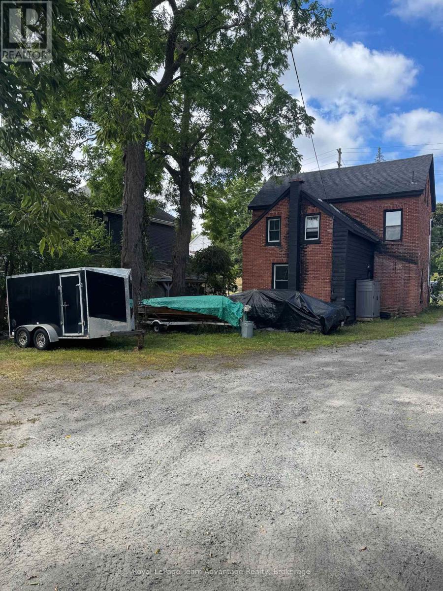 13 Church Street, Parry Sound, Ontario  P2A 1Y2 - Photo 32 - X12359001