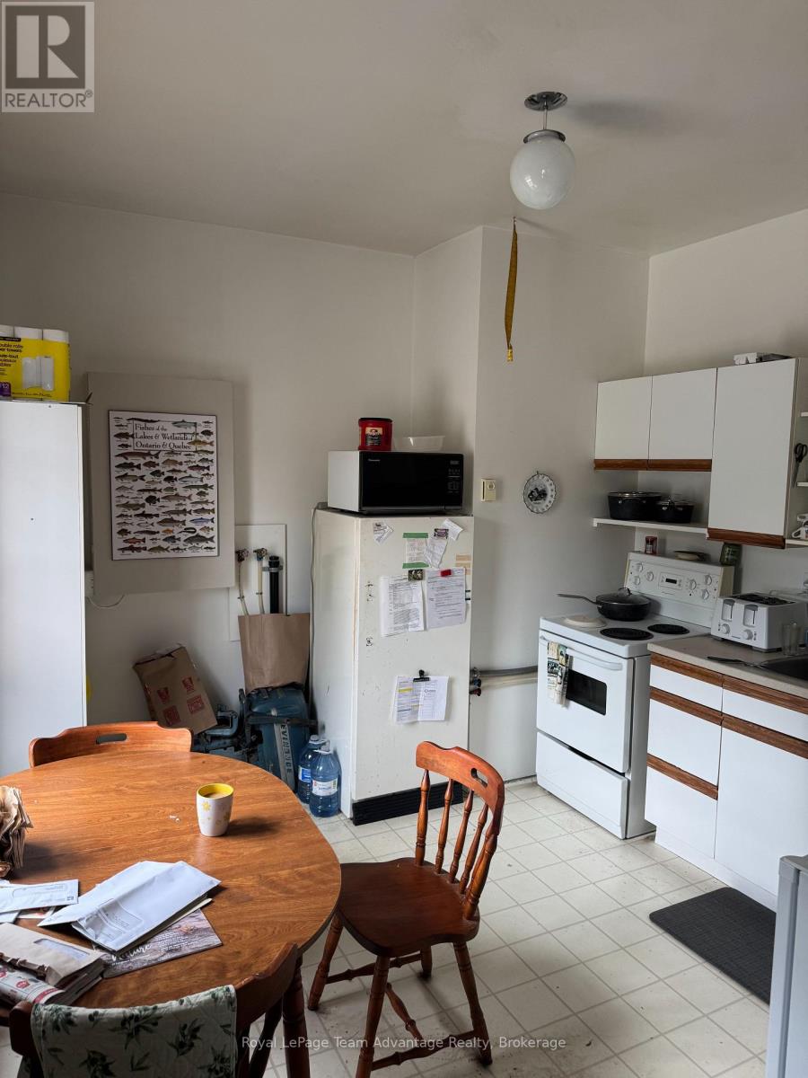 13 Church Street, Parry Sound, Ontario  P2A 1Y2 - Photo 37 - X12359001