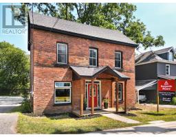 13 CHURCH STREET, Parry Sound, Ontario