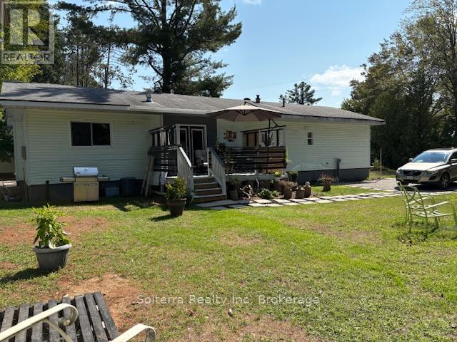 Unit #402 - 1713 Highway 11 S, Gravenhurst, Ontario  P0E 1G0 - Photo 2 - X12361417