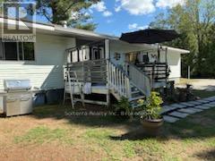 Unit #402 - 1713 Highway 11 S, Gravenhurst, Ontario  P0E 1G0 - Photo 3 - X12361417