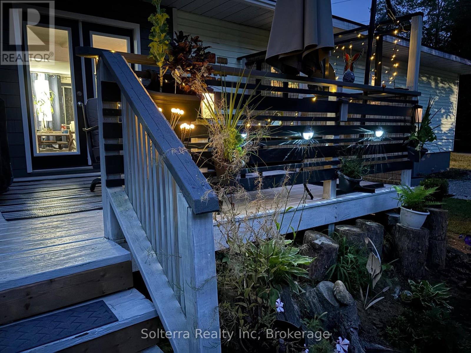 Unit #402 - 1713 Highway 11 S, Gravenhurst, Ontario  P0E 1G0 - Photo 33 - X12361417