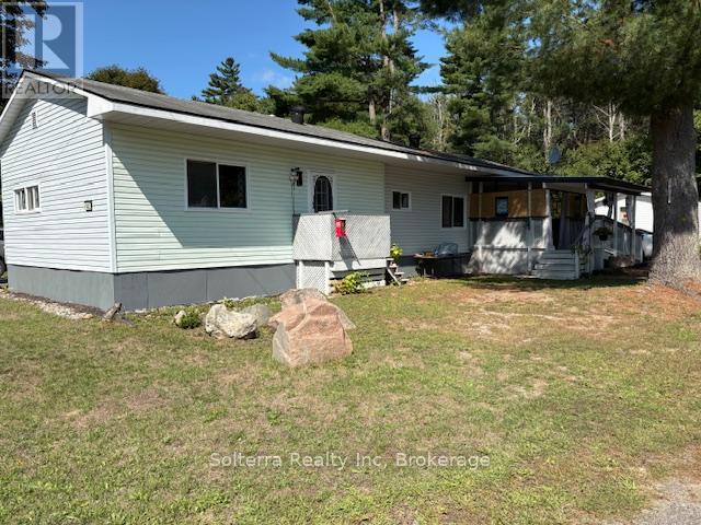 Unit #402 - 1713 Highway 11 S, Gravenhurst, Ontario  P0E 1G0 - Photo 35 - X12361417