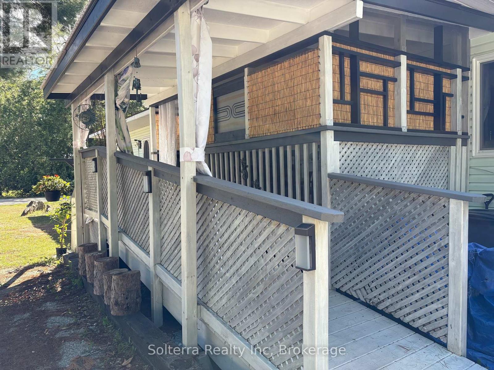 Unit #402 - 1713 Highway 11 S, Gravenhurst, Ontario  P0E 1G0 - Photo 39 - X12361417